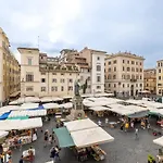 Modern apartment in Campo de Fiori